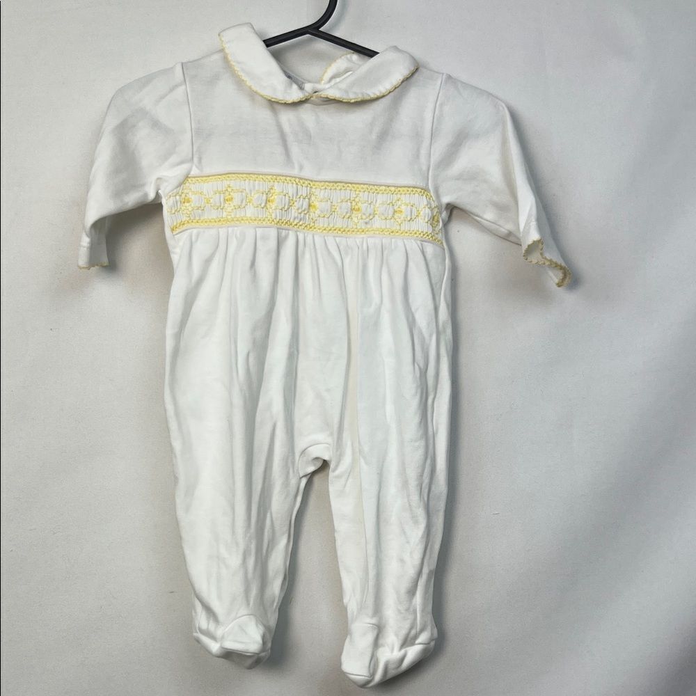 Hug Me First White with yellow embroidery smocked Pima Cotton Footie EUC 0-3 m